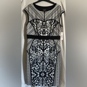 Laundry By Shelli Segal Black and White Printed Midi Dress
